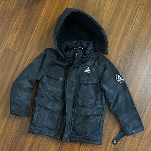 Reebok Kids Camouflage Black Puffer Jacket, Size 4/5